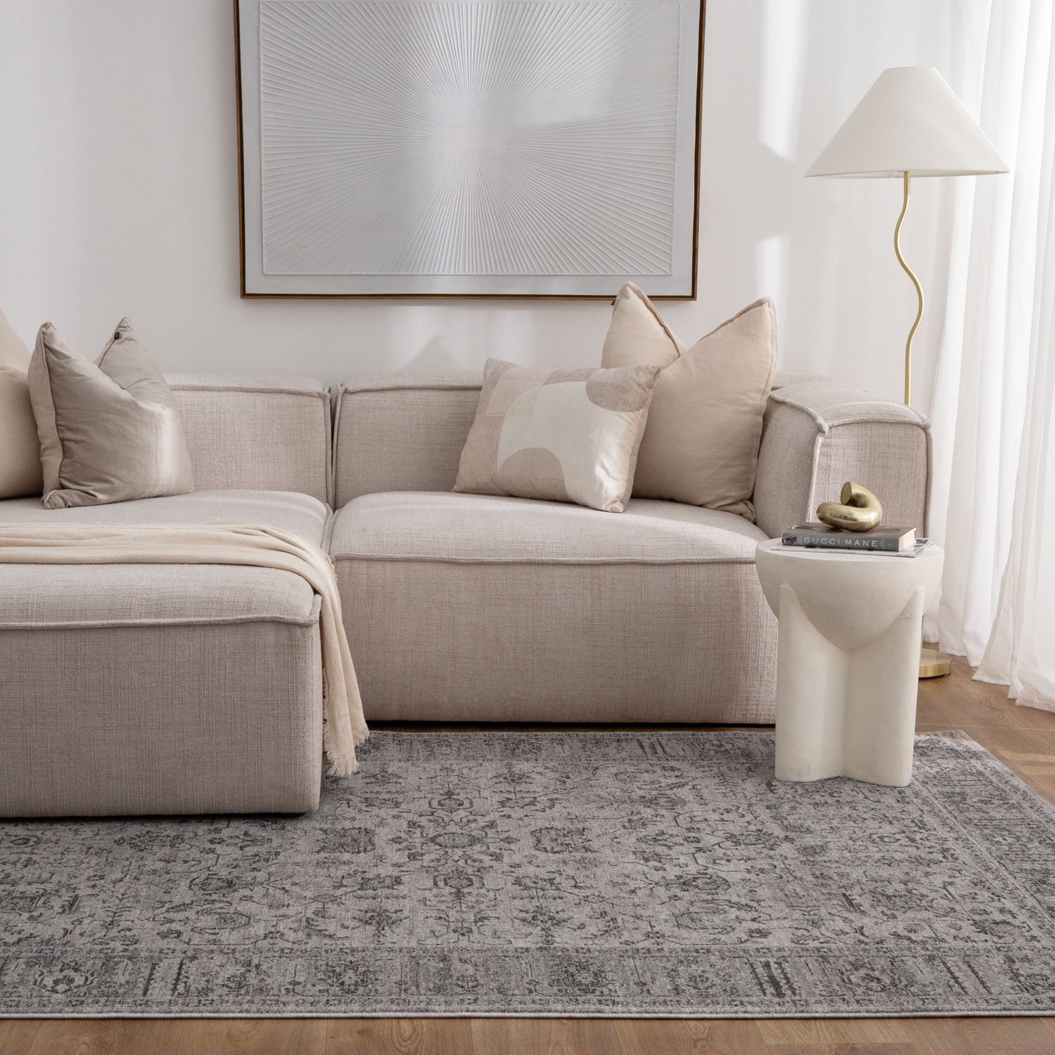 Heritage-Monochrome-Distressed-Border-Rug