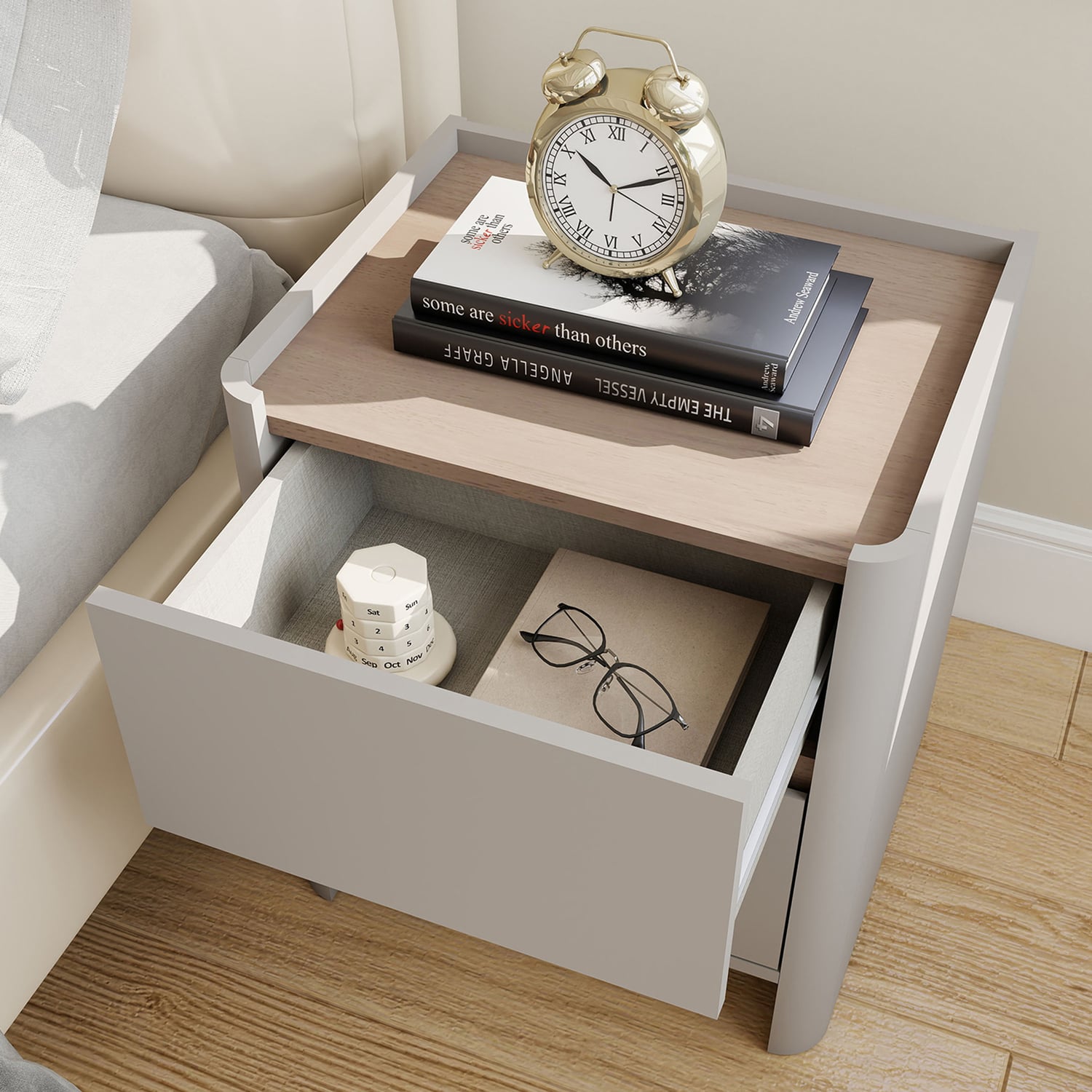 Windsor Bedside Table