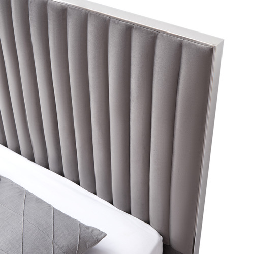 Jonah Upholstered Bed