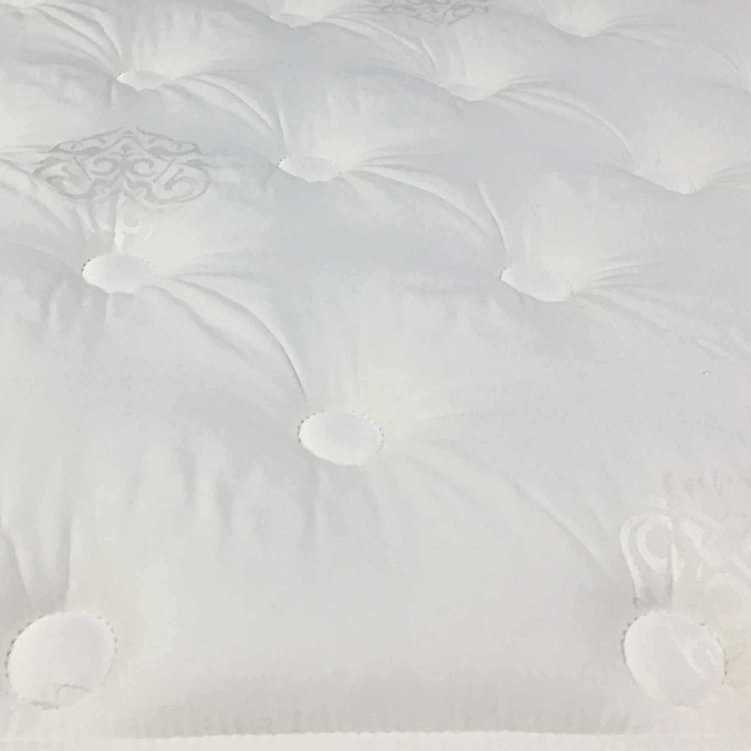 Medium Saoirse Euro Top Pocket Spring Mattress