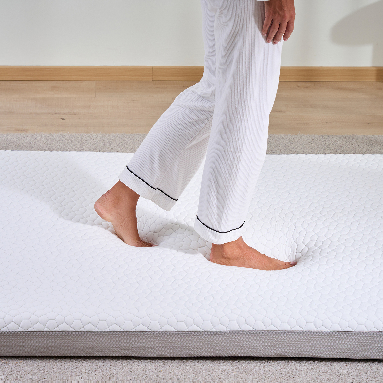 Calmora Bio-Based Memory Foam Mattress