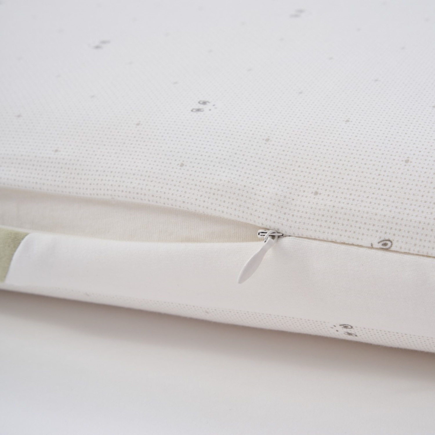 Calmora KidsComfort Bio-Based Memory Foam Pillow