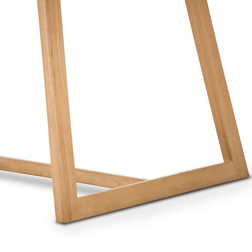 Manhattan Dining Table