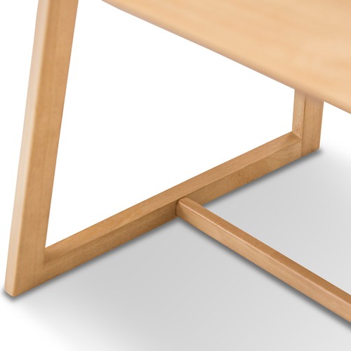 Manhattan Dining Table