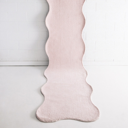 Pink Astra Hand-Tufted Scalloped Runners