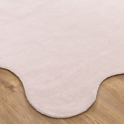 Pink Astra Hand-Tufted Scalloped Runner