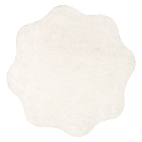 Ivory Geneva Scalloped Hand-Tufted Shaped Rug