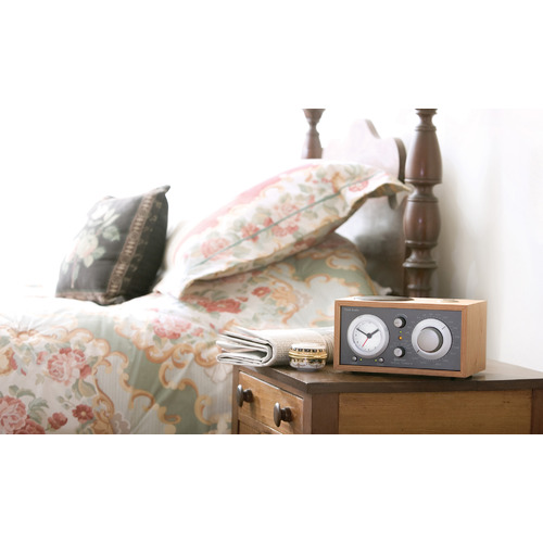 TivoliAudio Tivoli Audio Model Three AM/FM Bluetooth Alarm Clock Radio
