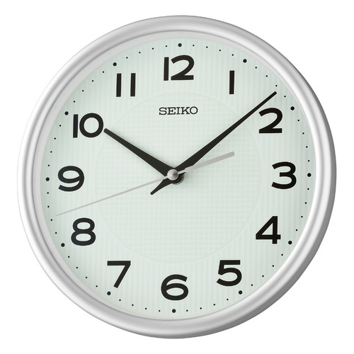 Compact-Sized Seiko Wall Clock
