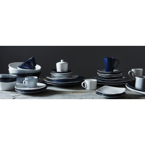 Noritake 12 Piece NoN Swirl Dinner Set
