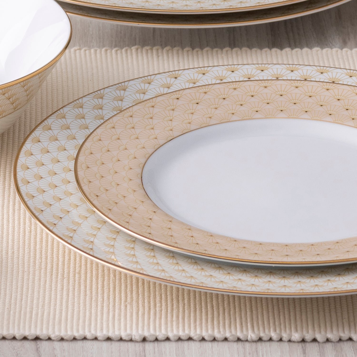 12 Piece Trocadero Gold Porcelain Dinner Set
