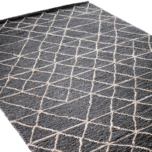 Black-and-Beige-Olsson-Jute-Rug