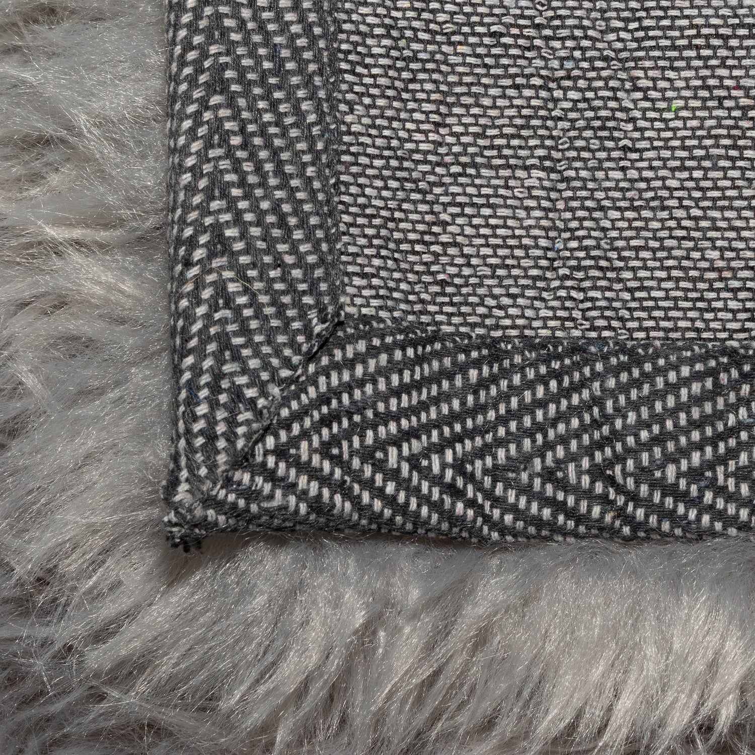 Grey Artemius Hand-Tufted Rug