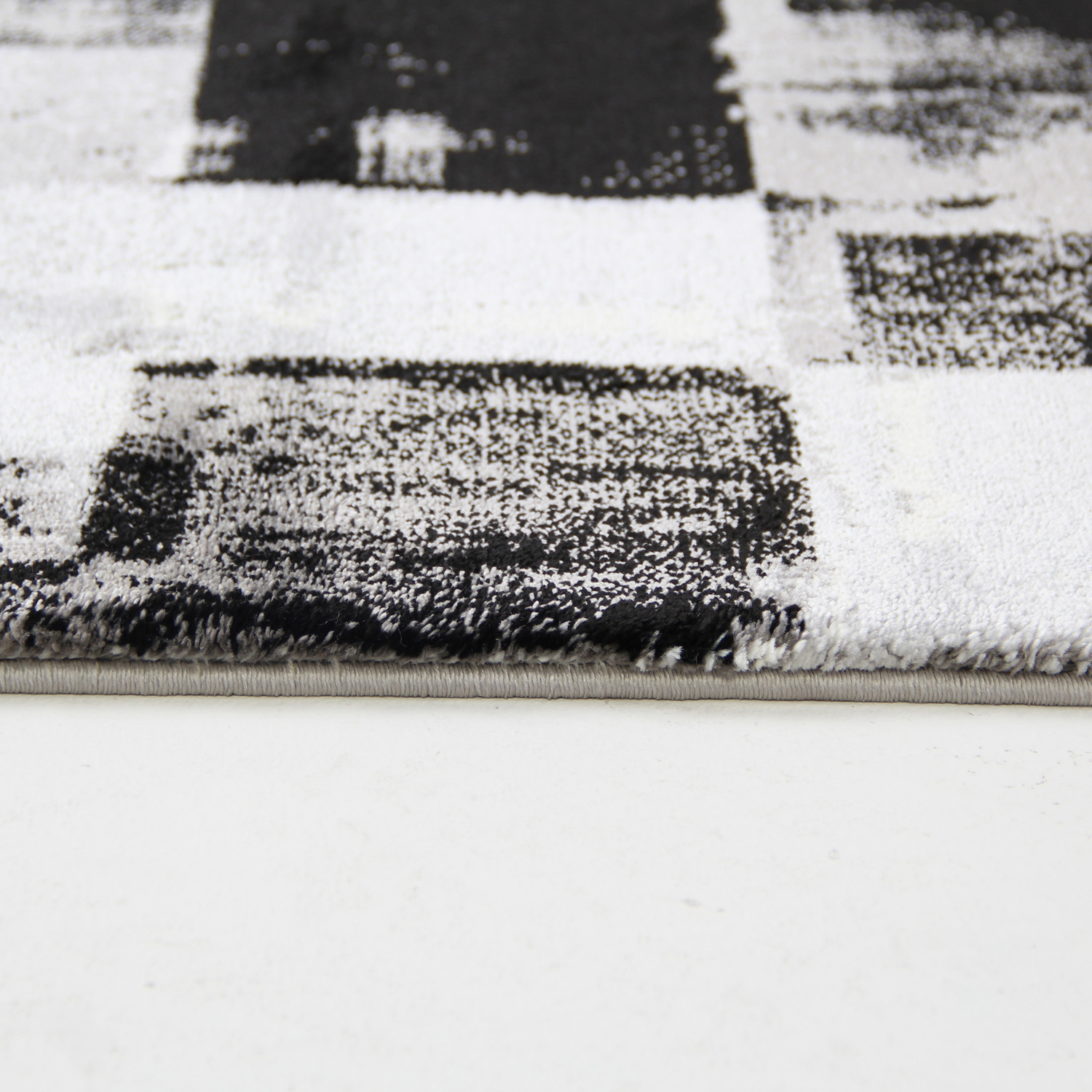 Black & White Faded Contemporary Rug