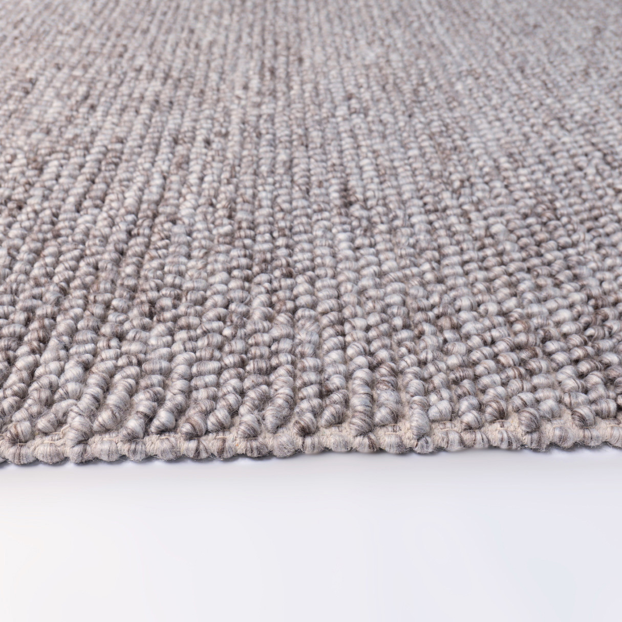 Crownmere Hand-Woven Wool & Cotton Rug