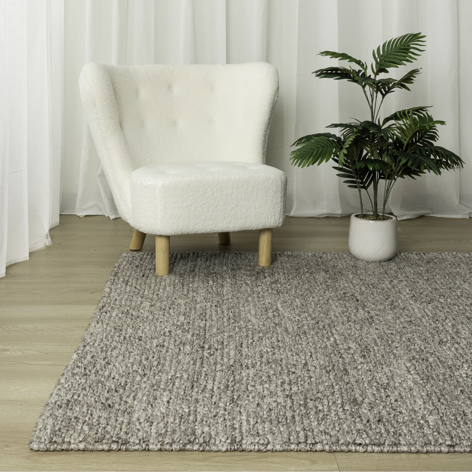 Crownmere Hand-Woven Wool & Cotton Rug