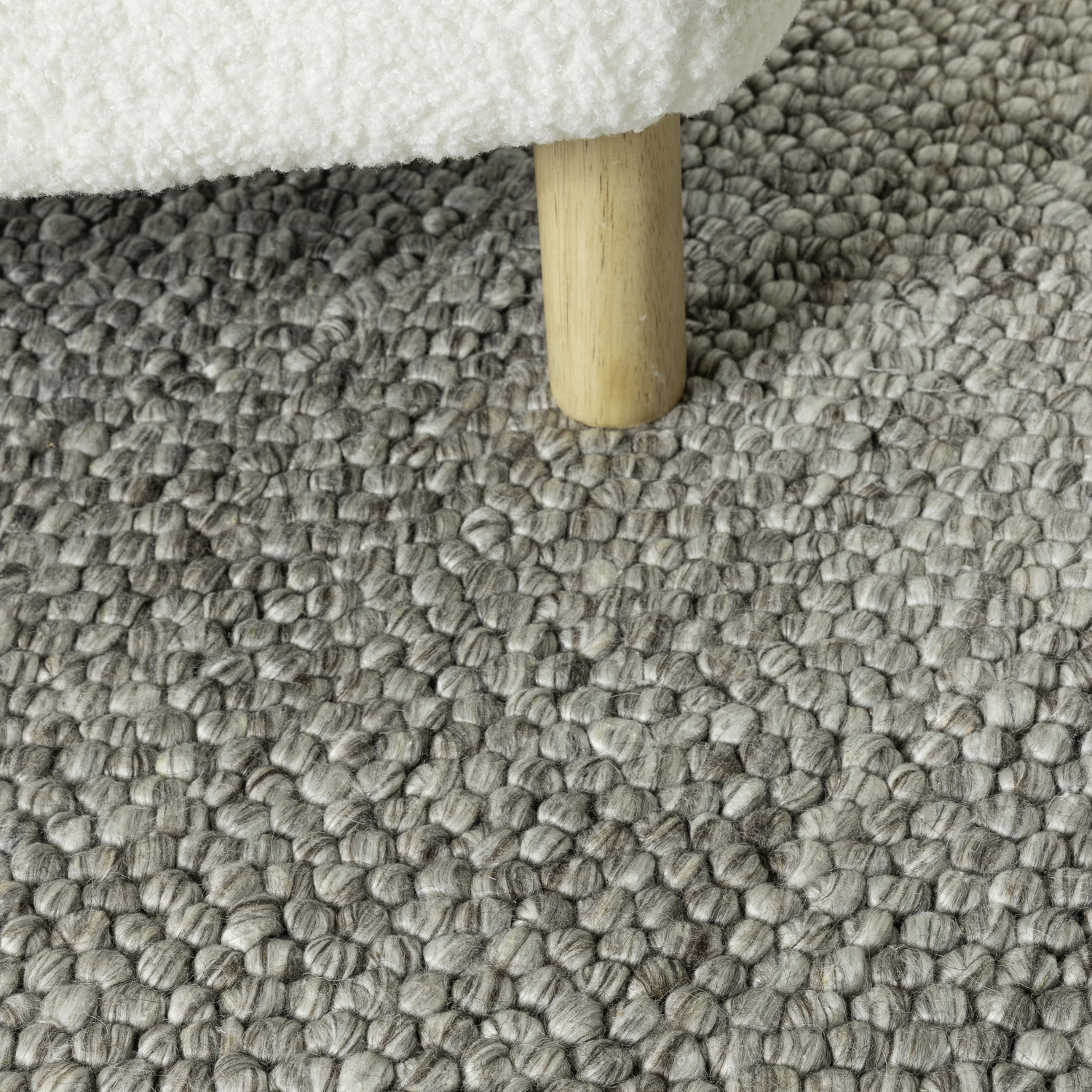 Crownmere Hand-Woven Wool & Cotton Rug