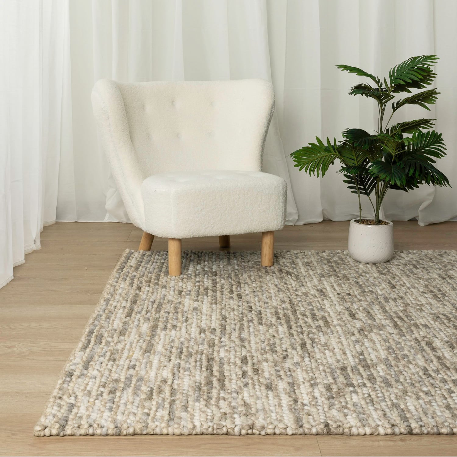 Crownmere Hand-Woven Wool & Cotton Rug
