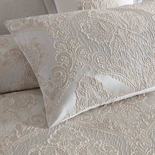 Emerson Yarn-Dyed Jacquard Quilt Cover Set