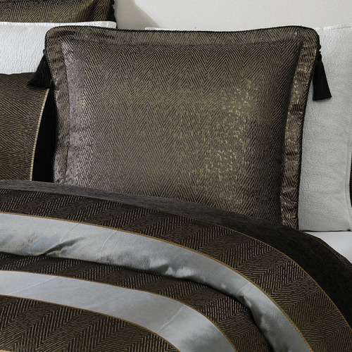 Sovereign Lurex Quilt Cover Set