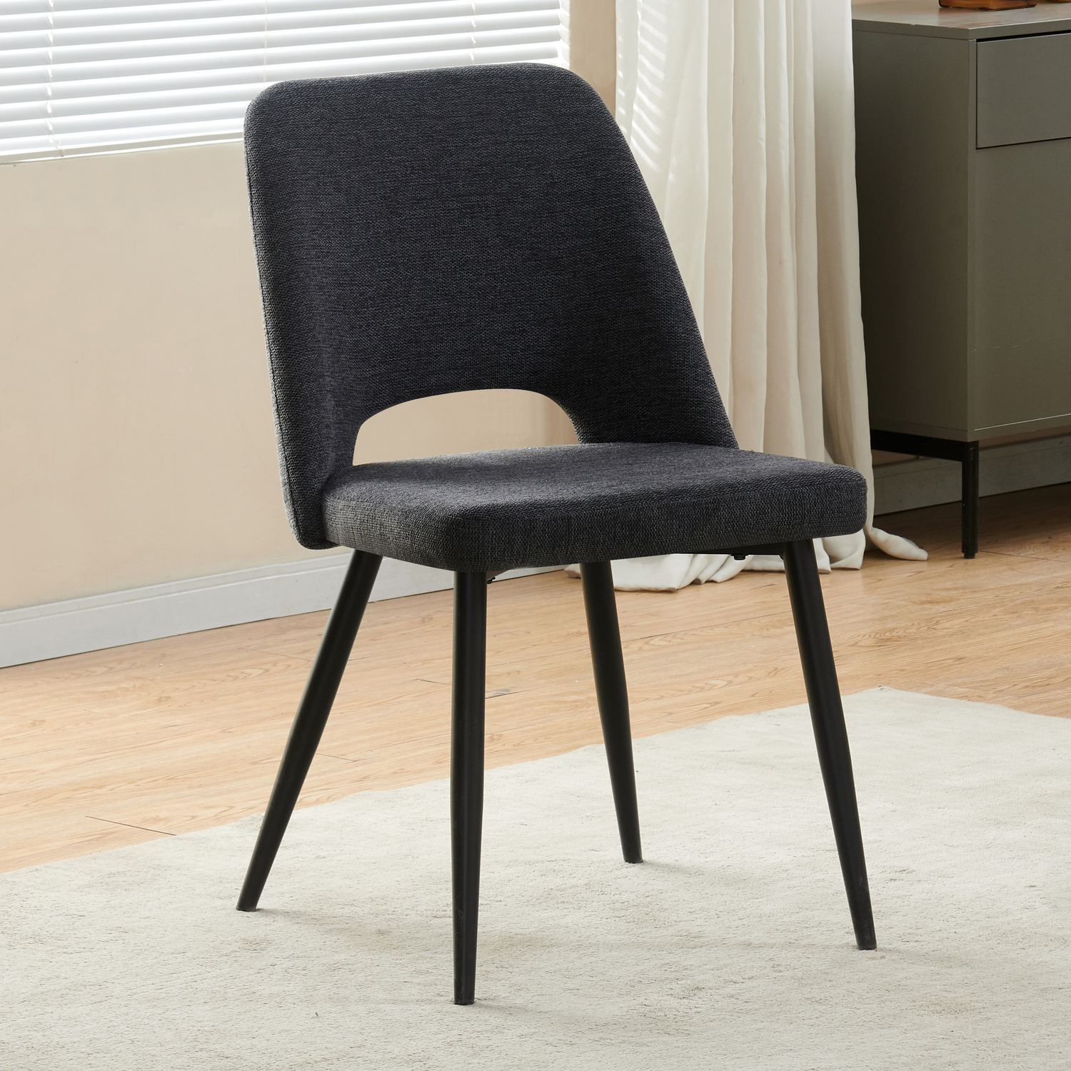 Alisa-Upholstered-Dining-Chairs