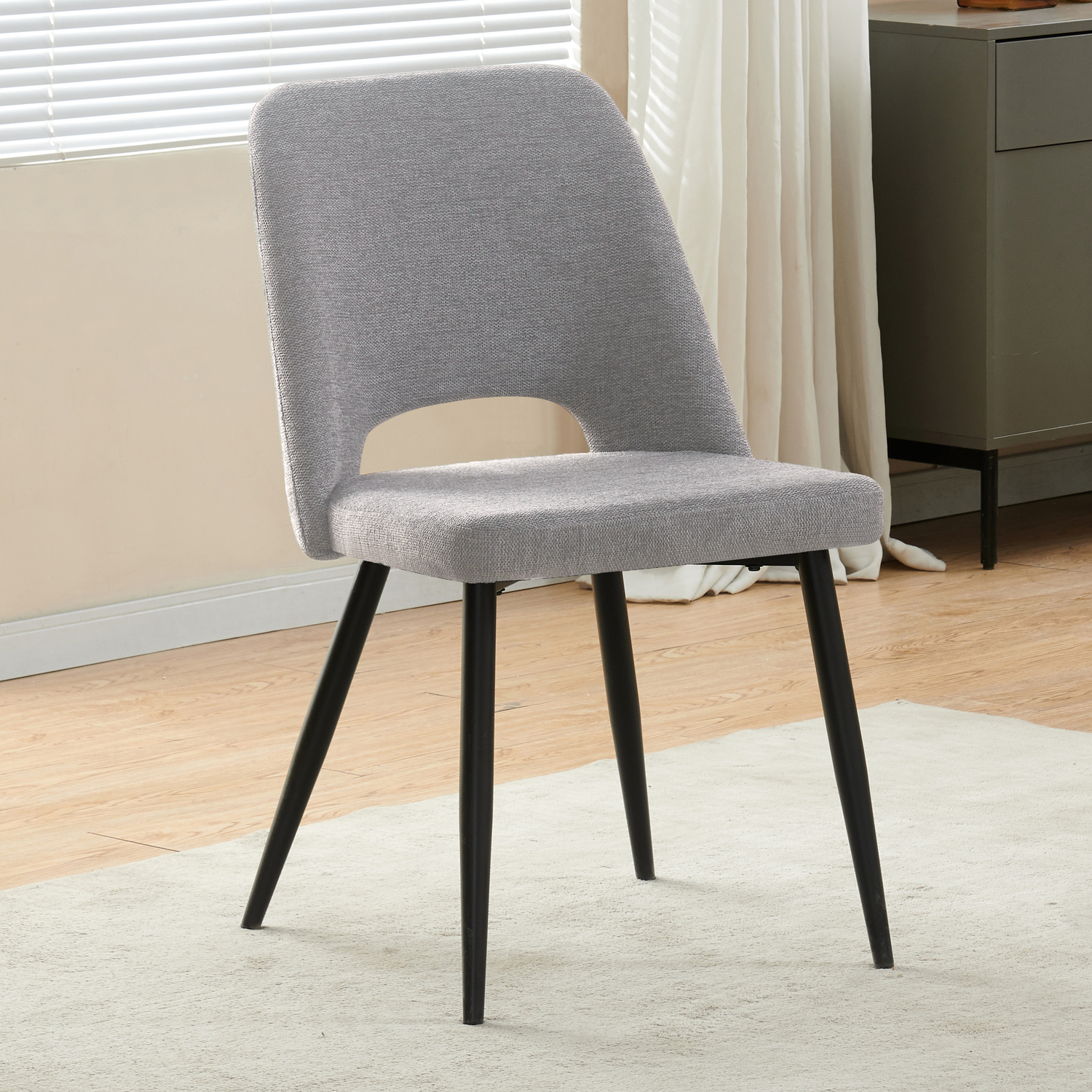 Alisa-Upholstered-Dining-Chairs