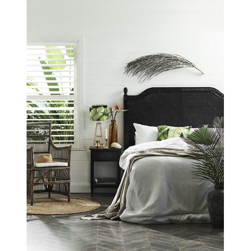 Duchess Chair with Cushion Temple & ster