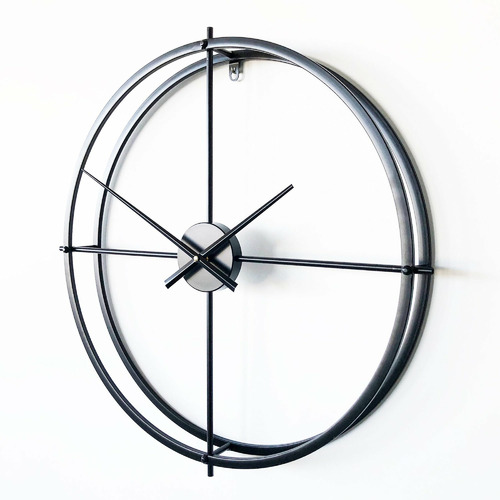 Lincoln Round Metal Wall Clock