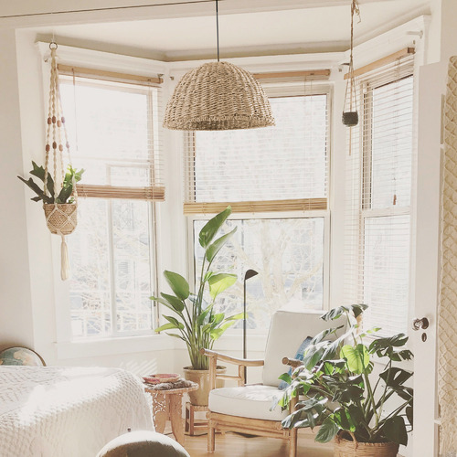 The Villa Seagrass Pendant Light