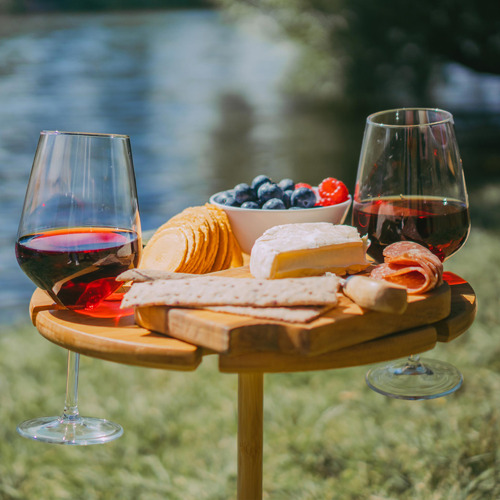 LuccaandLuna Bamboo Picnic Table Temple & ster