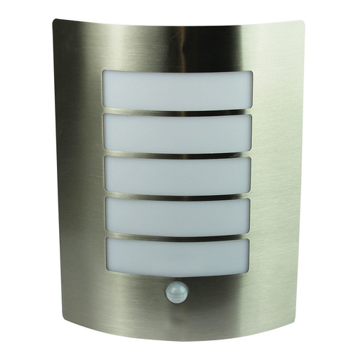Cheeta Outdoor Light With Motion Sensor