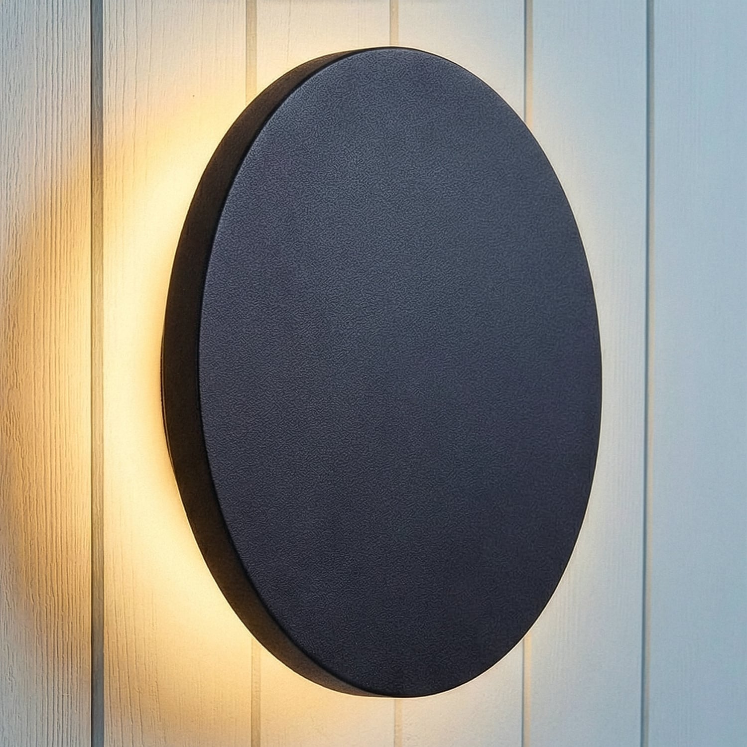 Hartlow-LED-Outdoor-Wall-Light