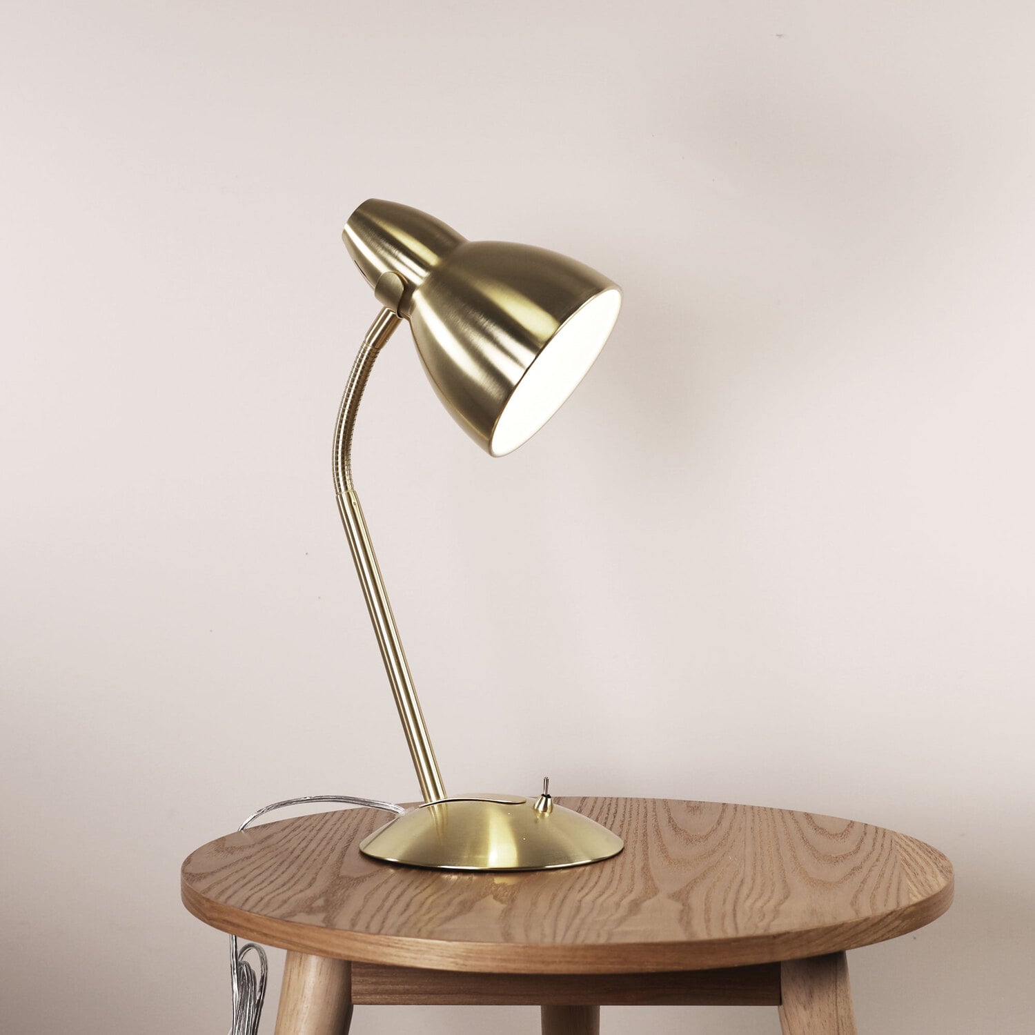 Preedie Metal Desk Lamp