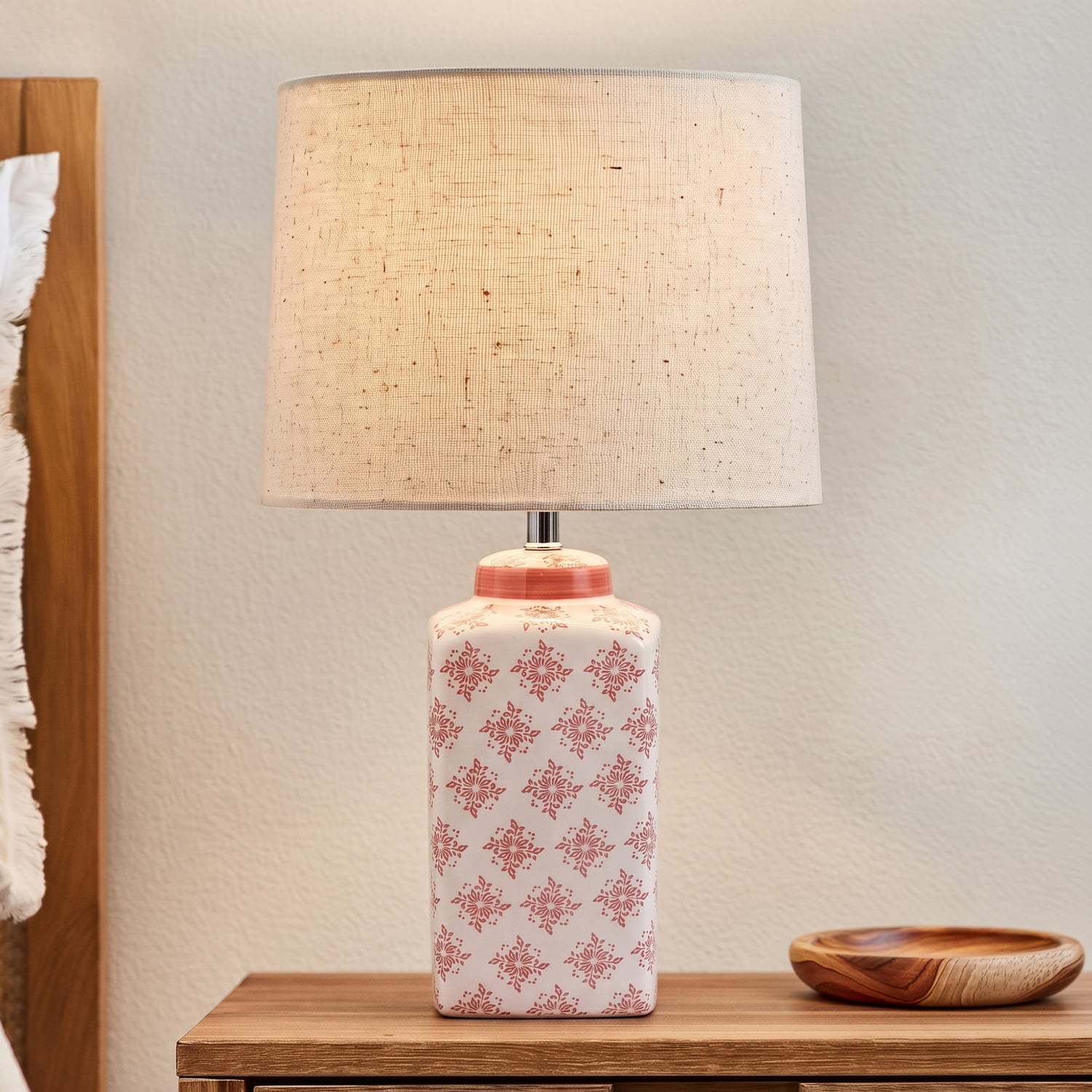 Millie Pink Ceramic Table Lamp