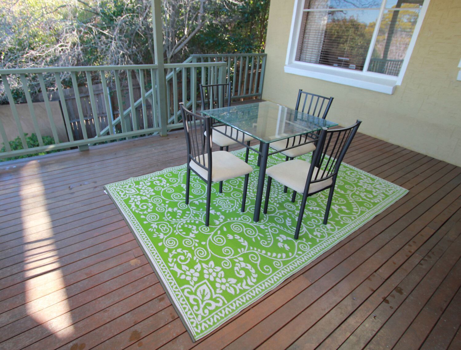 Murano-Lime-Outdoor-Rug