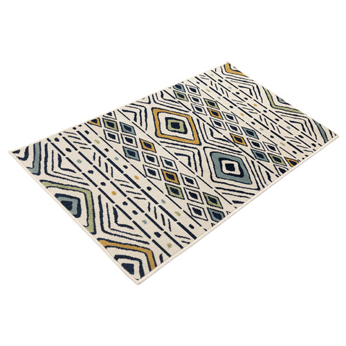White Mendoza Geometric Runner