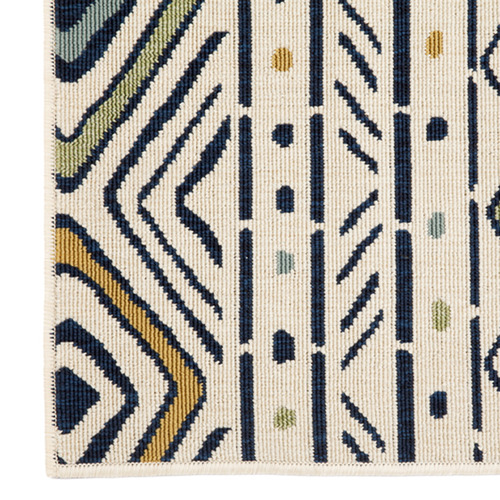 White Mendoza Geometric Runner