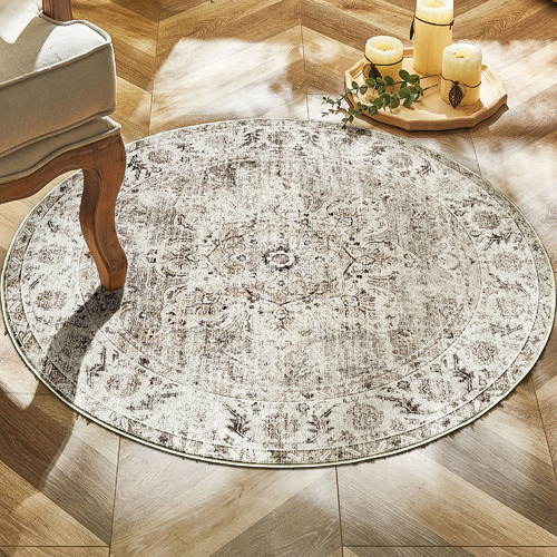 Constantine Traditional Round Rug
