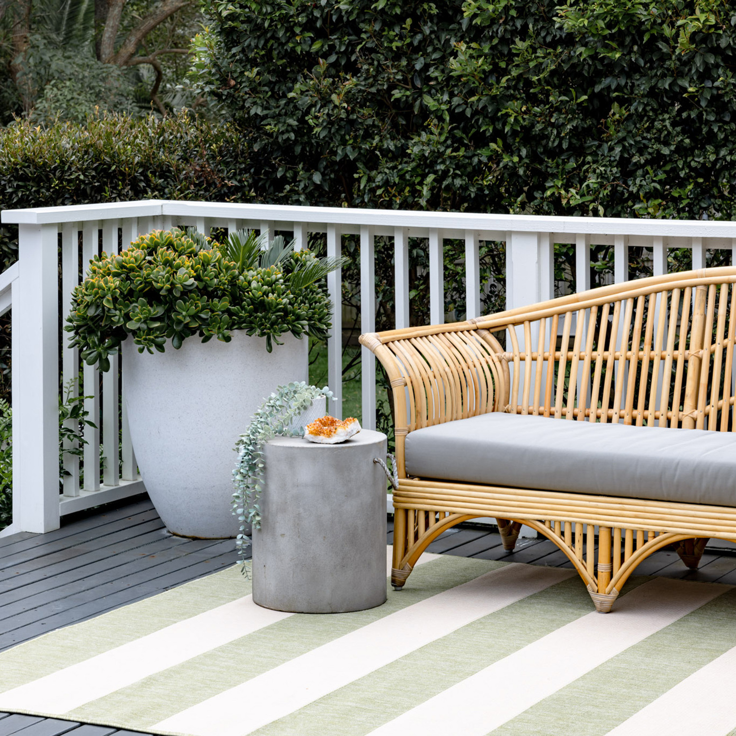 Lime-Nyoma-Nikephor-Power-Loomed-Outdoor-Rug