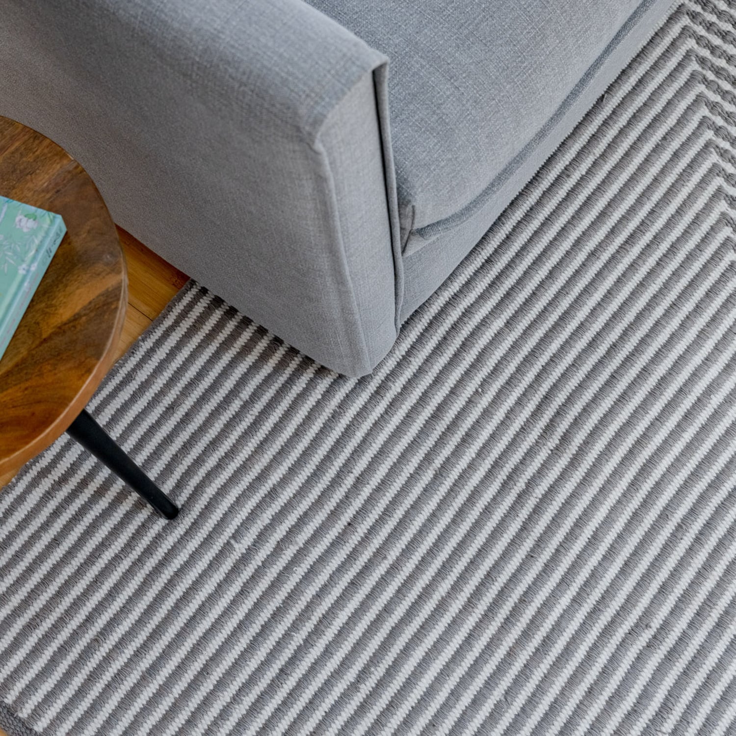 Denver-Hand-Crafted-Indoor-and-Outdoor-Rug