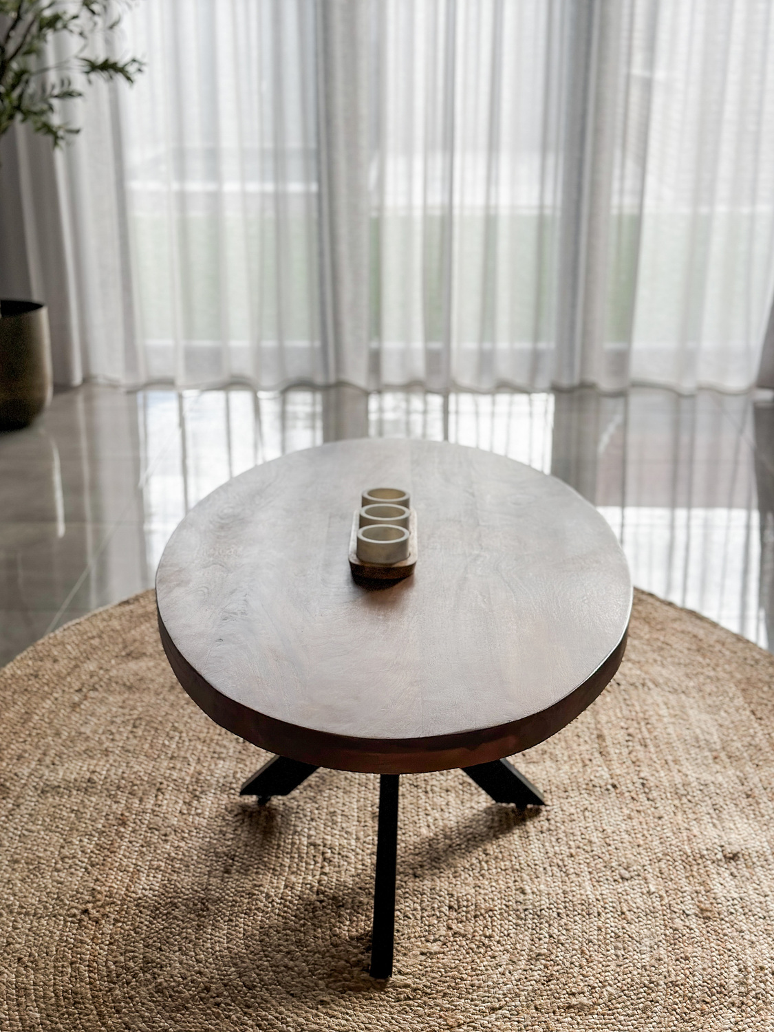 Natural-Phoenix-Jute-Oval-Rug