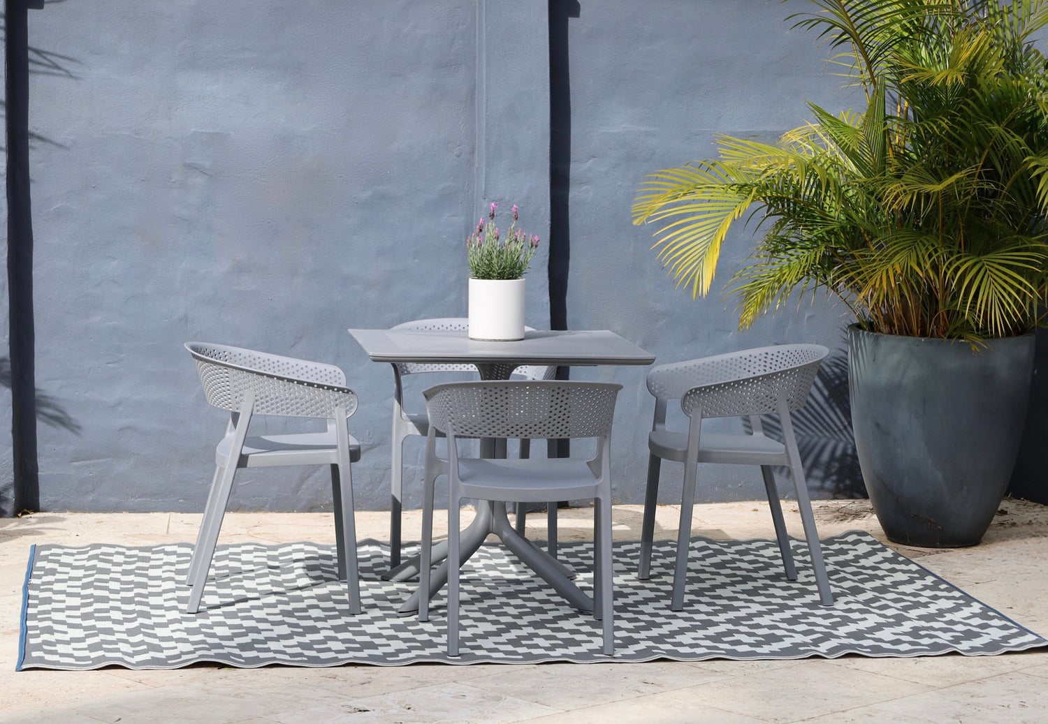 Grey-and-White-Aztec-Style-Outdoor-Rug-PLRAZTGRY