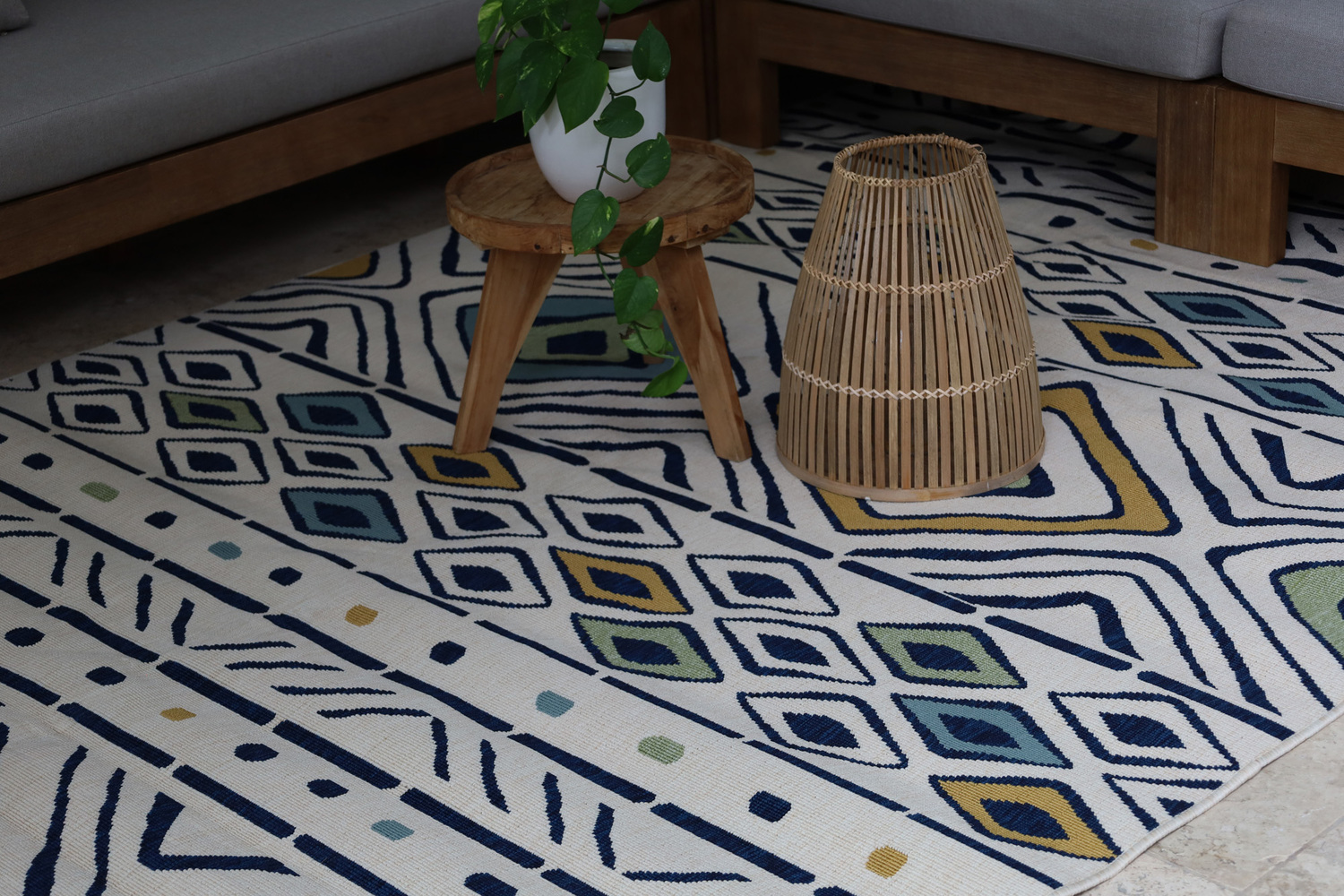 Mendoza-Veranda-Rug
