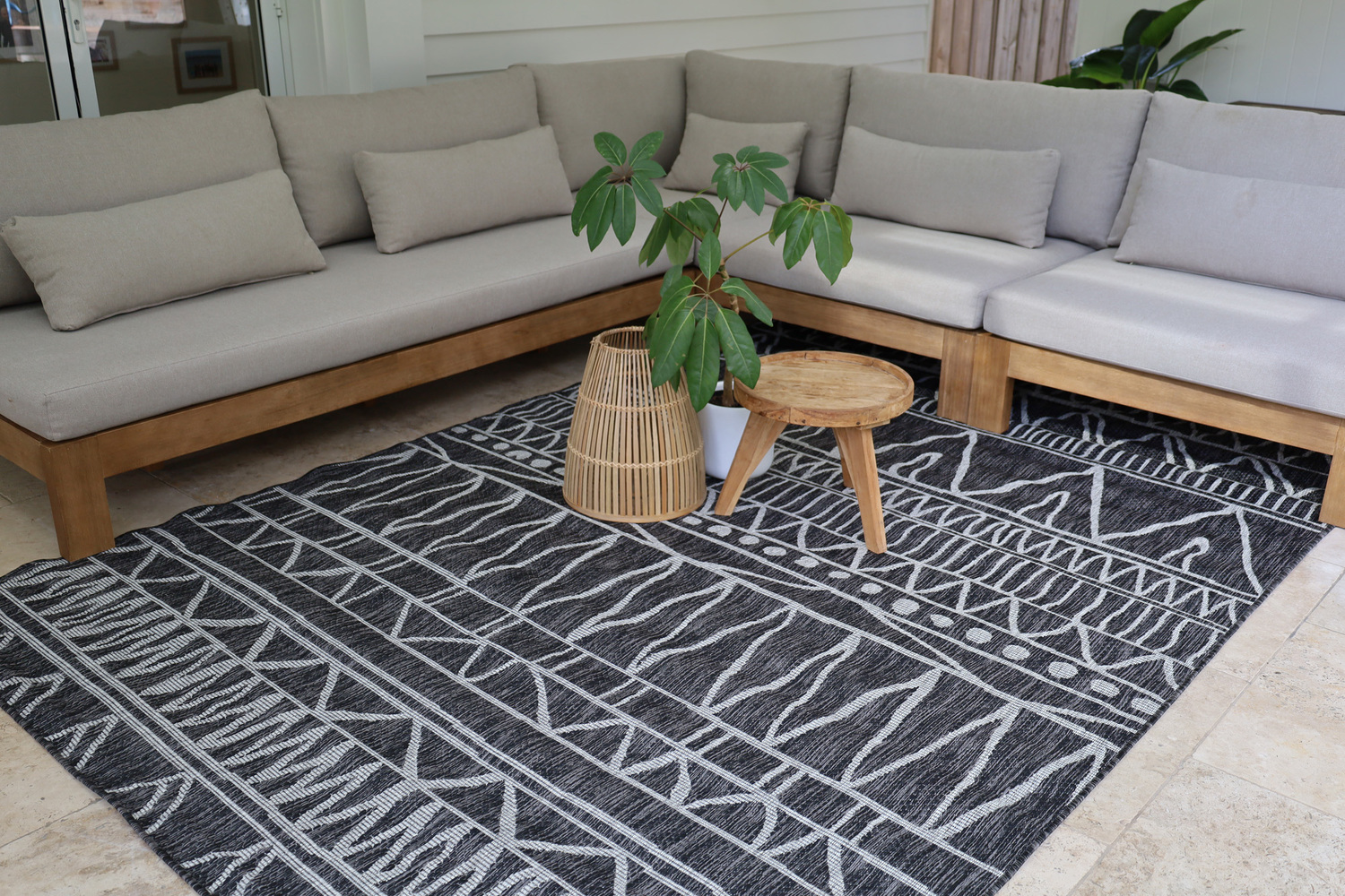 Perla-Power-Loomed-Indoor-and-Outdoor-Rug