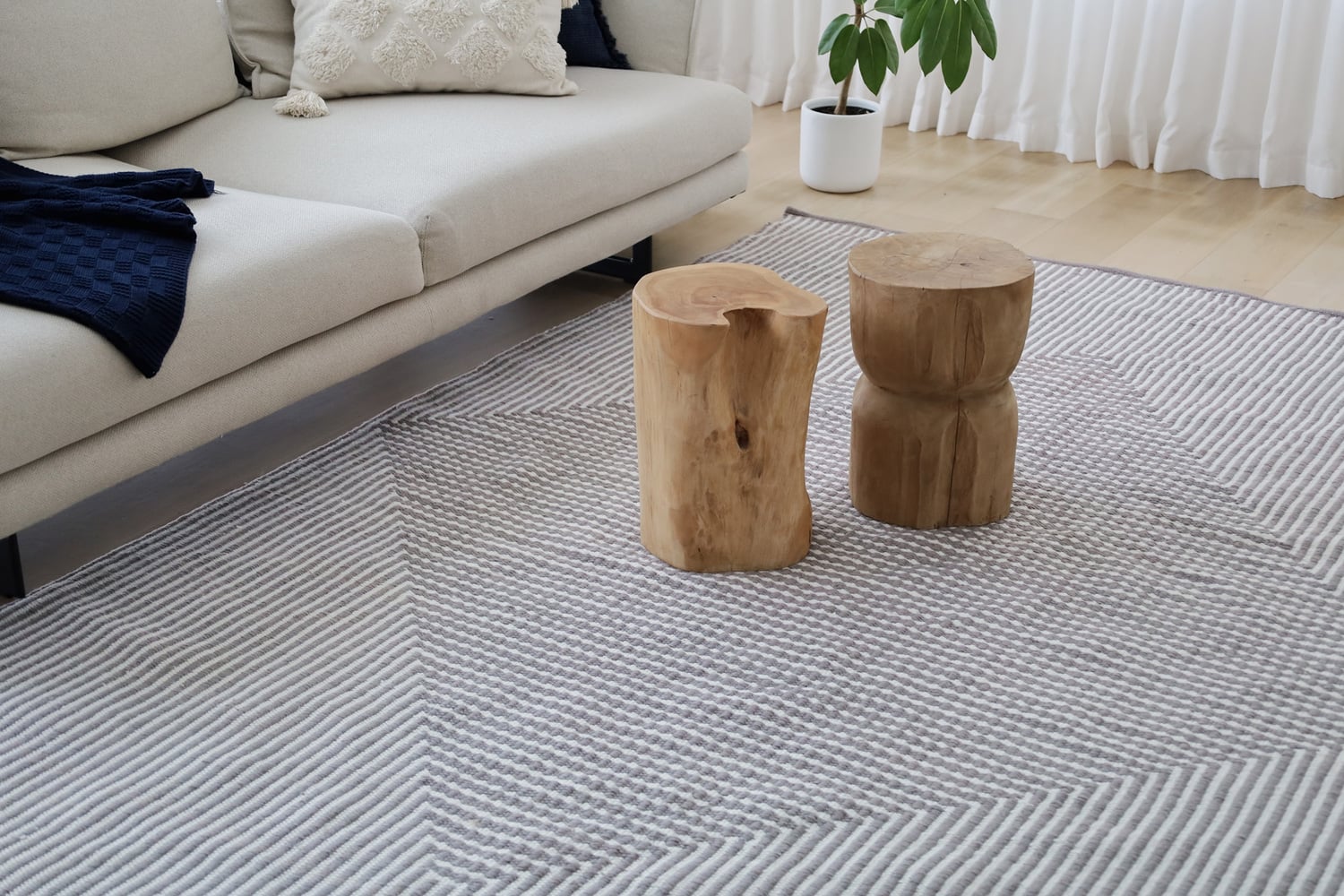 Denver-Hand-Crafted-Indoor-and-Outdoor-Rug