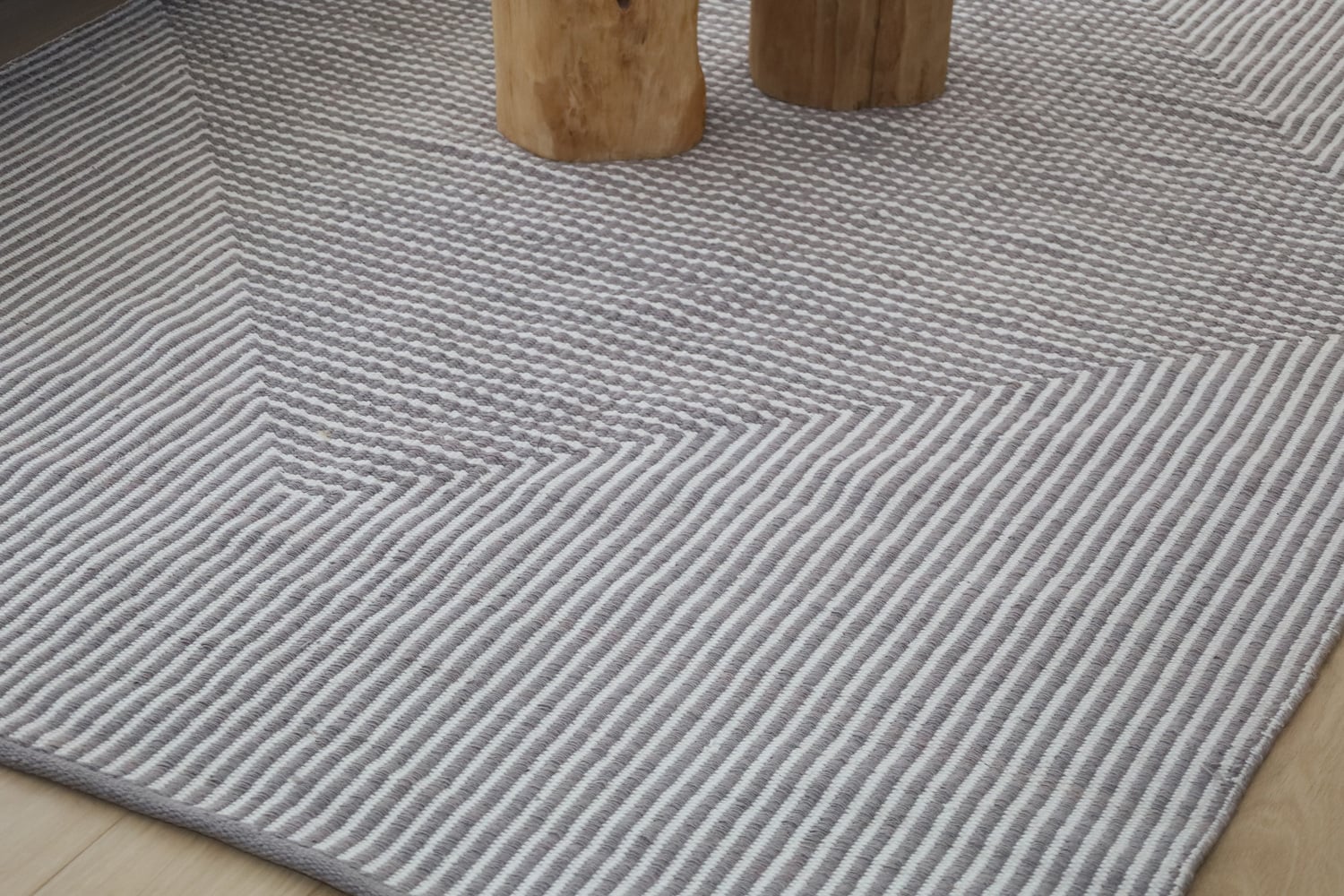 Denver-Hand-Crafted-Indoor-and-Outdoor-Rug