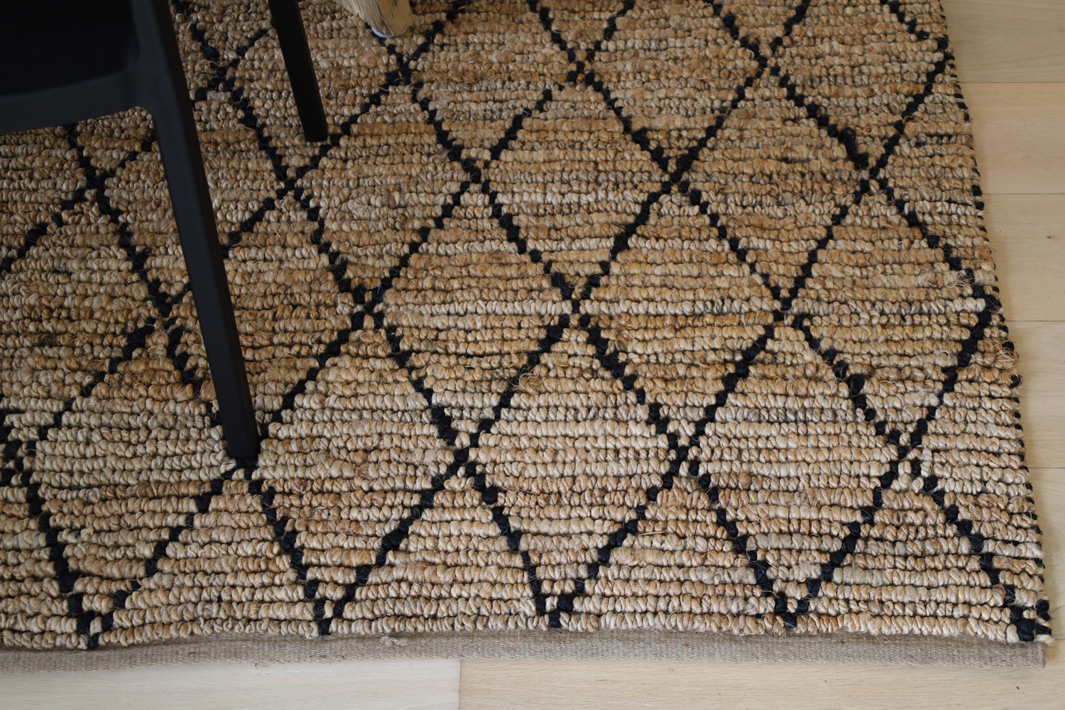 Anant-Hand-Loomed-Rug
