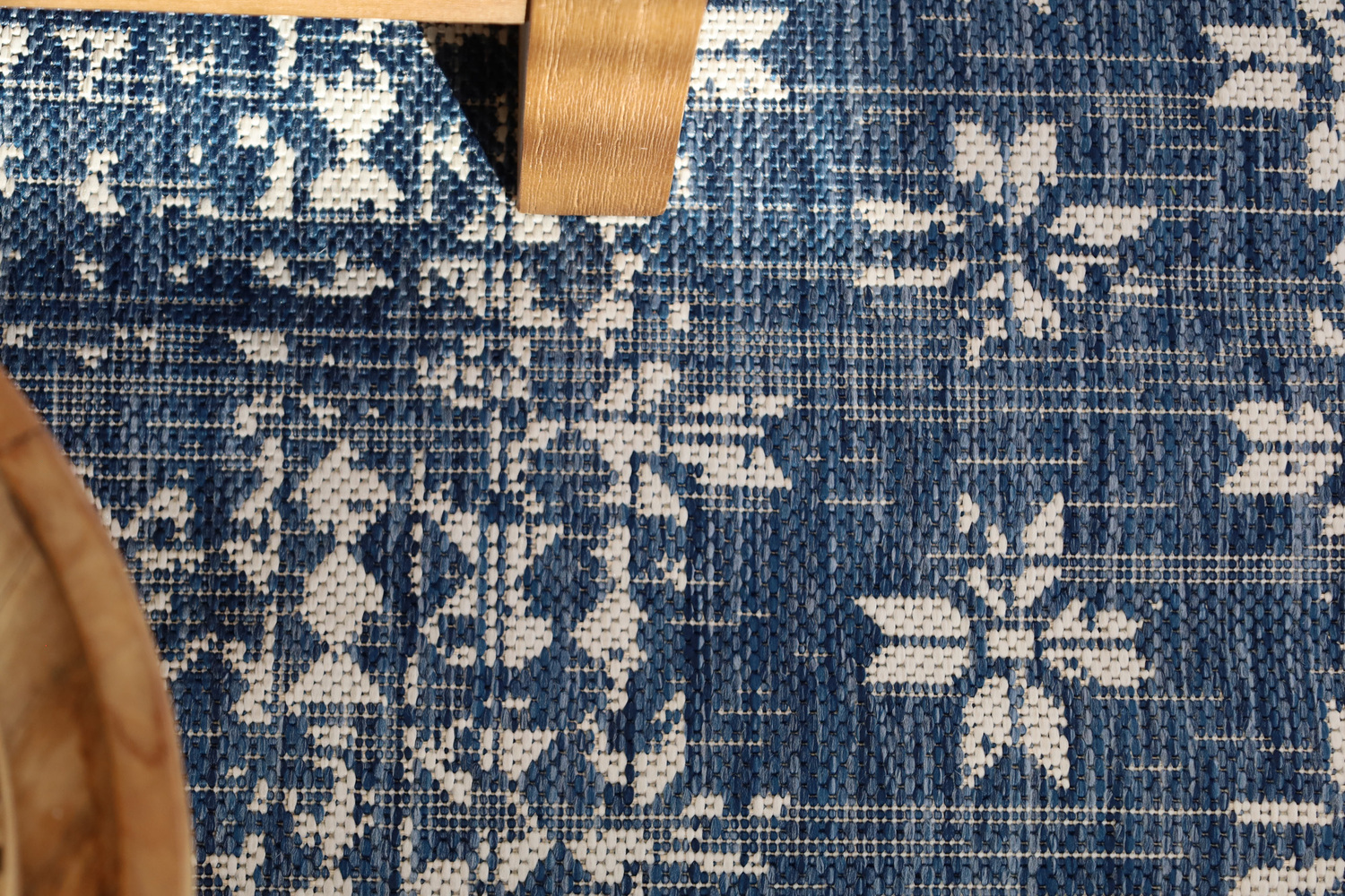 Pearl-Blue-Floral-Power-Loomed-Indoor-Outdoor-Rug