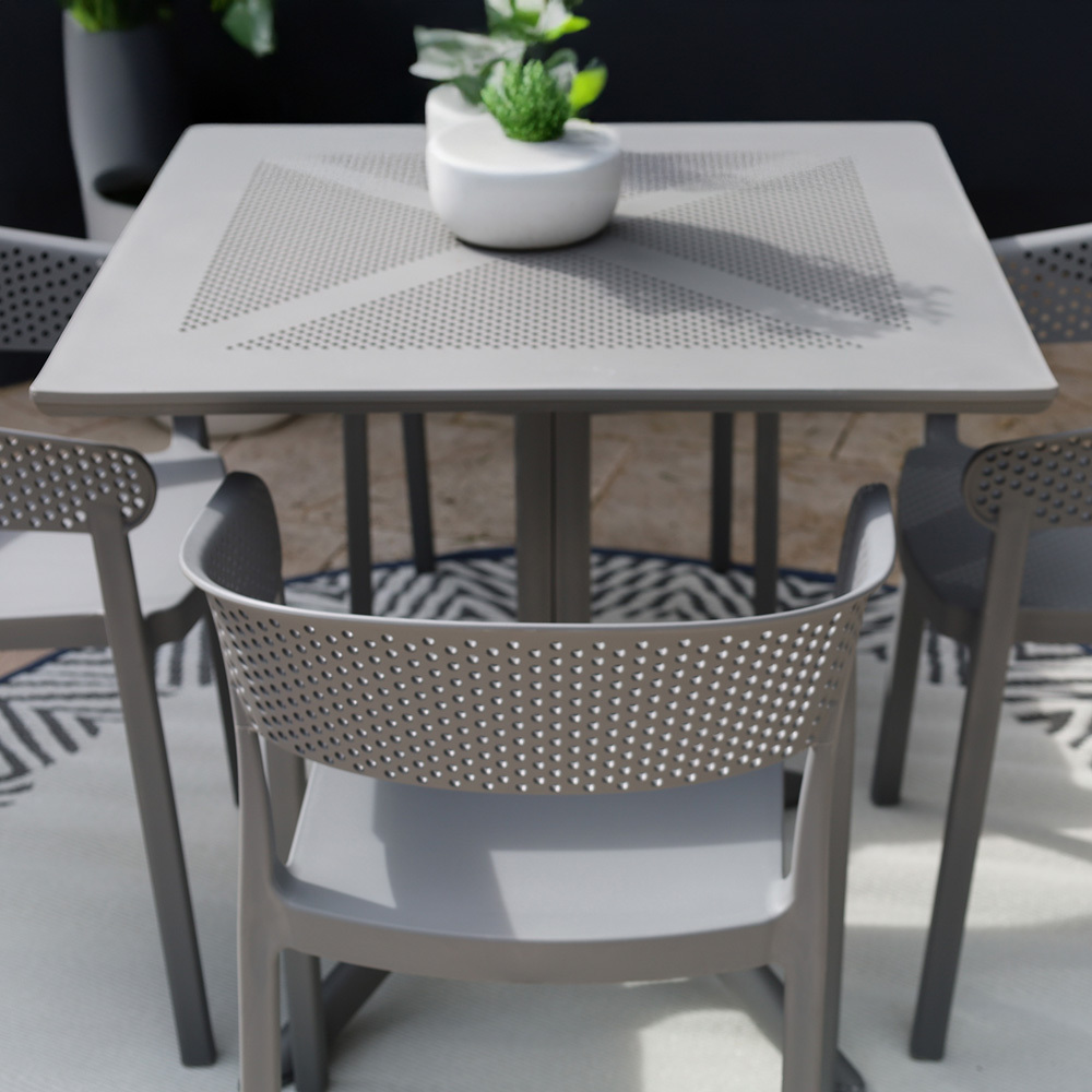 Zhanara Outdoor Dining Table