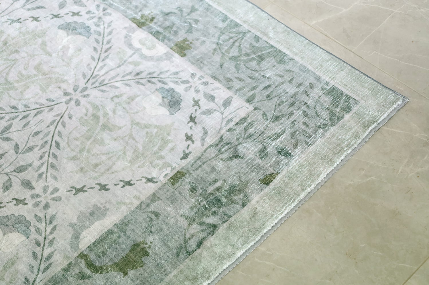 Basma-Machine-Washable-Rug